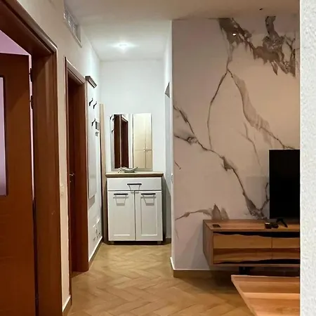 Appartement Maeva's Nest - Center Tirana
